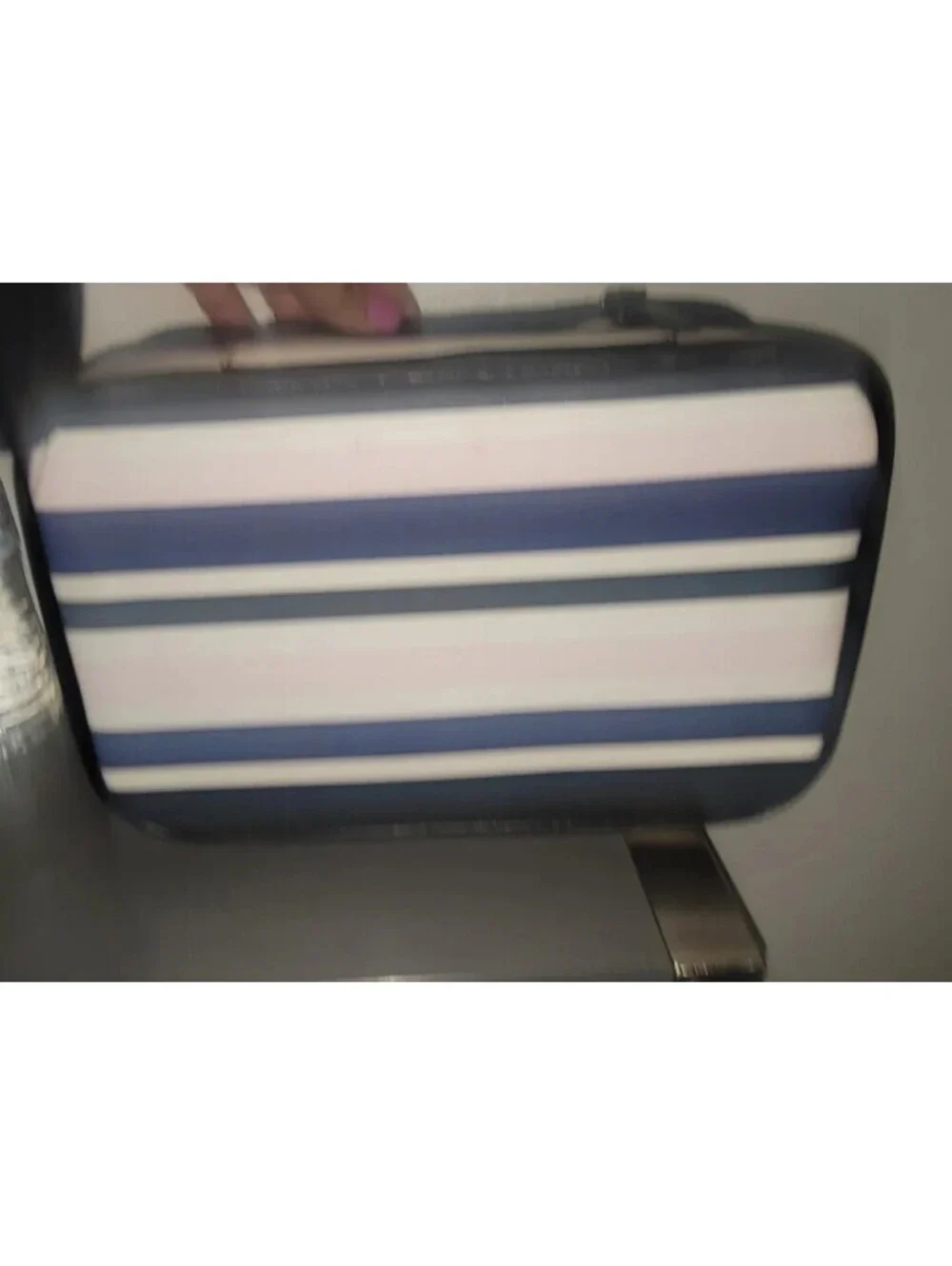 KATE SPADE NEW YORK STRIPED COSMETIC TRAIN CASE MAKEUP TOILETRY TRAVEL BAG